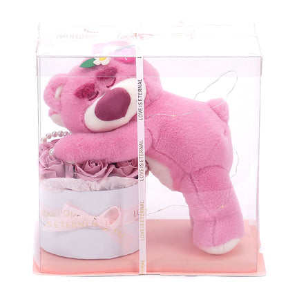 00604399_irigo-biely-okruhly-box-11-penovych-ruzovych-ruzi-s-mackom-a-led-svetielkami