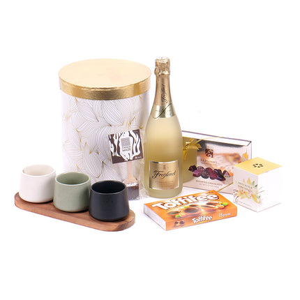 03000136_darcekovy-box-okruhly-freixenet-premium