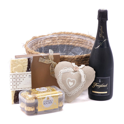 03000217_darcekovy-kos-ferrero-collection