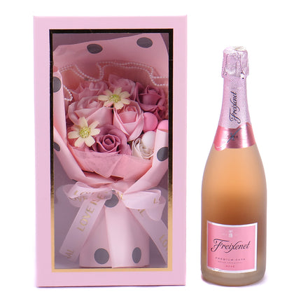 03000420_darcekovy-set-z-penovych-kvetov