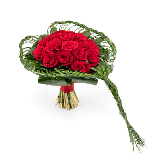 03000589_elite-cervene-ruze-v-pletenom-srdci