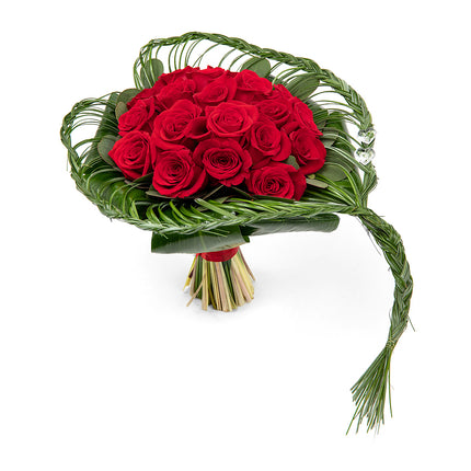 03000589_elite-cervene-ruze-v-pletenom-srdci