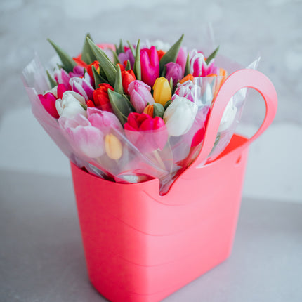 03001054_kvetinova-taska-sweet-farebne-tulipany-pure-50