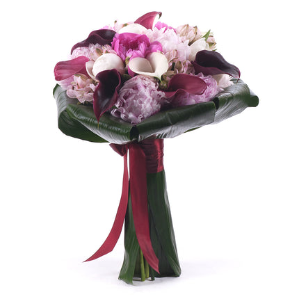 03001247_lady-ruzove-pivonie-a-kaly