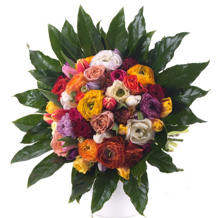 03001390_perla-farebne-ruze-tulipany-a-ranunculusy