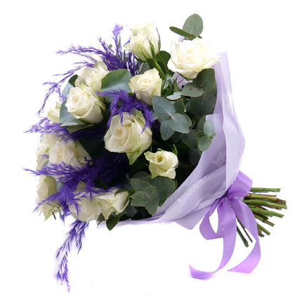 03001509_sweet-biele-ruze-a-cortaderia