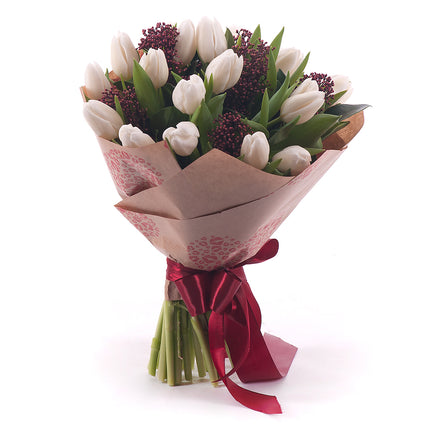 03001515_sweet-biele-tulipany-skimmia