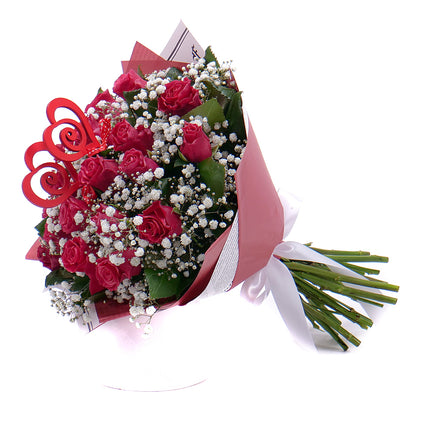 03001521_sweet-cyklamenove-ruze-s-gypsophilou-a-srdieckami