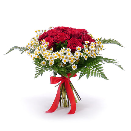 03001547_sweet-cervene-ruze-s-kamilkami