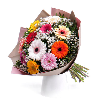 03001564_sweet-farebne-gerbery-s-gypsomilkou