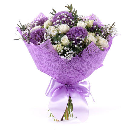 03001627_sweet-modre-allium-a-trsove-biele-ruze