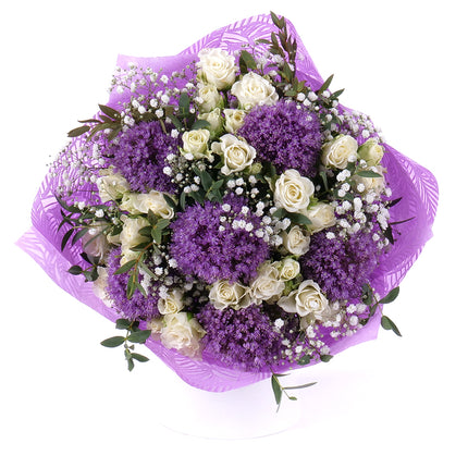 03001627_sweet-modre-allium-a-trsove-biele-ruze