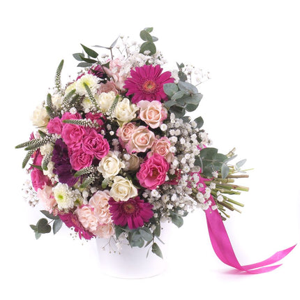 03001663_sweet-ruzove-ruze-a-gerbery-s-gypsomilkou
