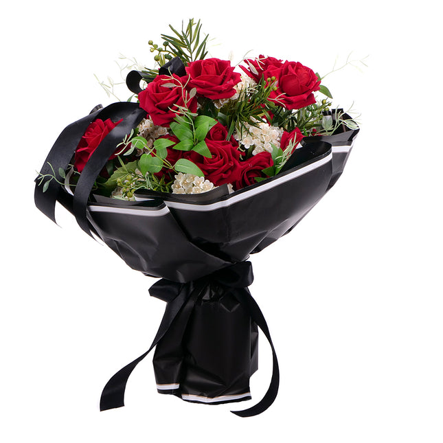 03001910_irigo-smutocna-kytica-cervene-ruze-a-biele-kvety