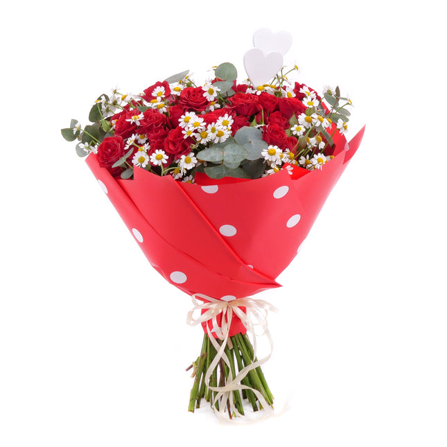 03001991_sweet-cervene-trsove-ruze-kamilky-a-eukaluptus