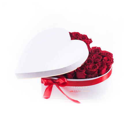 03100490_in-eterno-biele-srdce-flowers-l-cervene-ruze