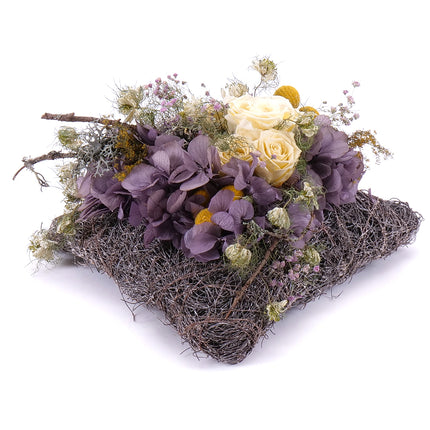 In eterno aranžmán hortenzia a ruže