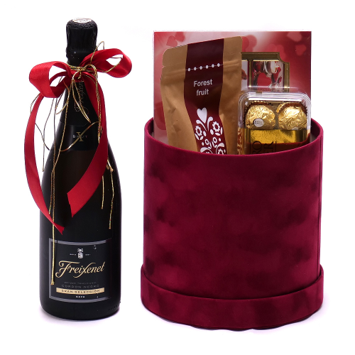 Darčekový zamatový červený box Freixenet Negro