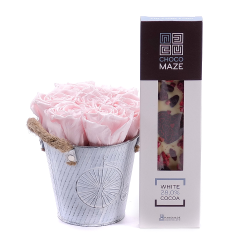 In eterno plechový box 7 ruží pink champagne a čokoláda