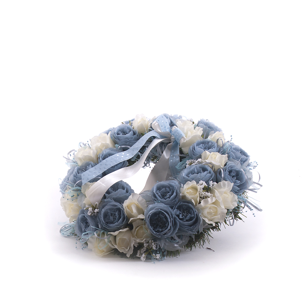 E-shop Irigo smútočný čačinový veniec biele a modré kvety