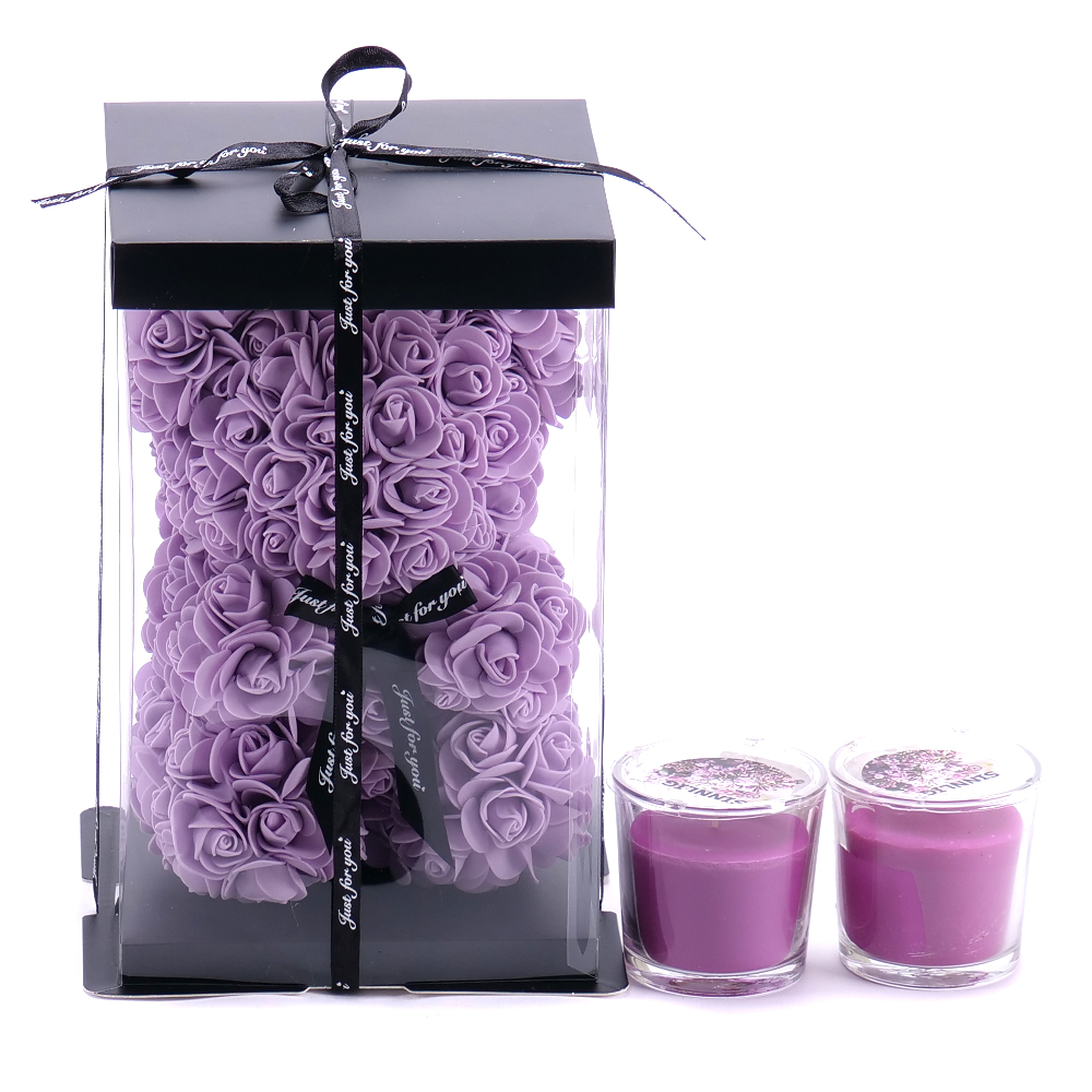 E-shop Darčekový set macko fialový z ruží a dekoračné sviečky